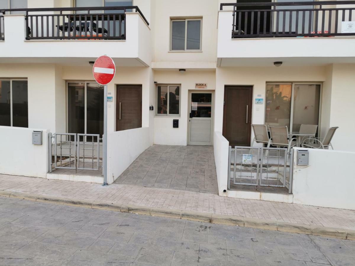 Sea view apartment Protaras Exterior foto
